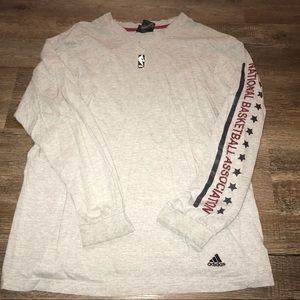 VINTAGE ADIDAS NBA TEE